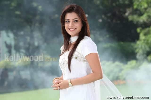 Actress Nisha Agarwal New Pictures 06