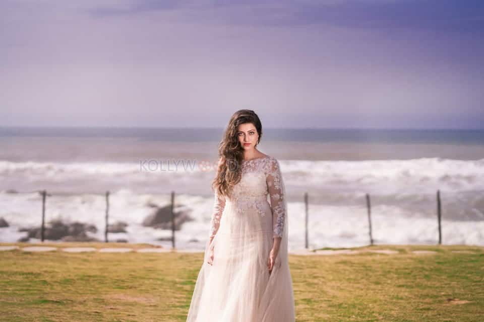 Hamsa Nandini Beach Photoshoot Stills 04