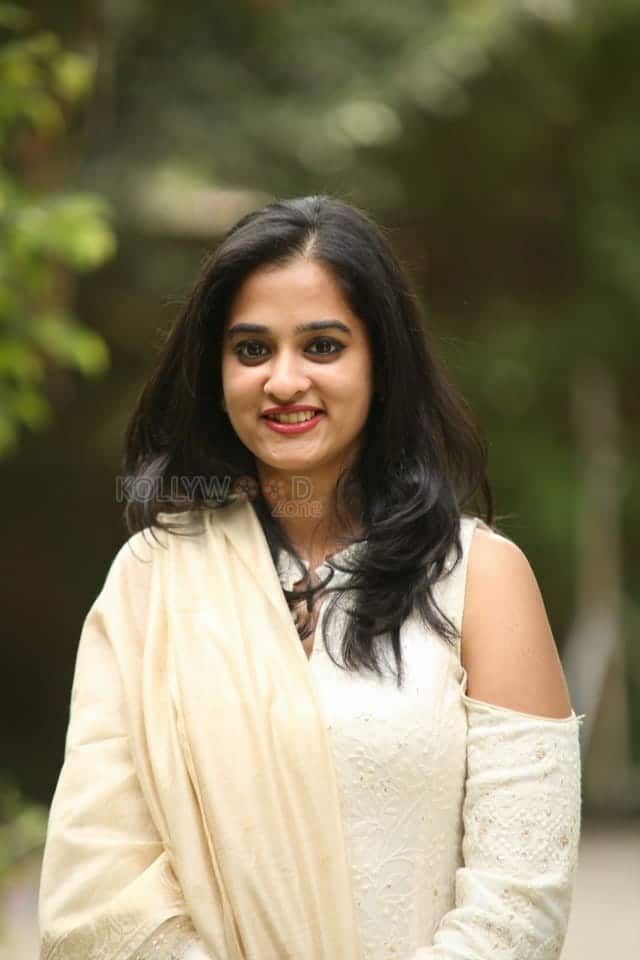 Nanditha Raj At Vishwamitra Teaser Launch Photos 02