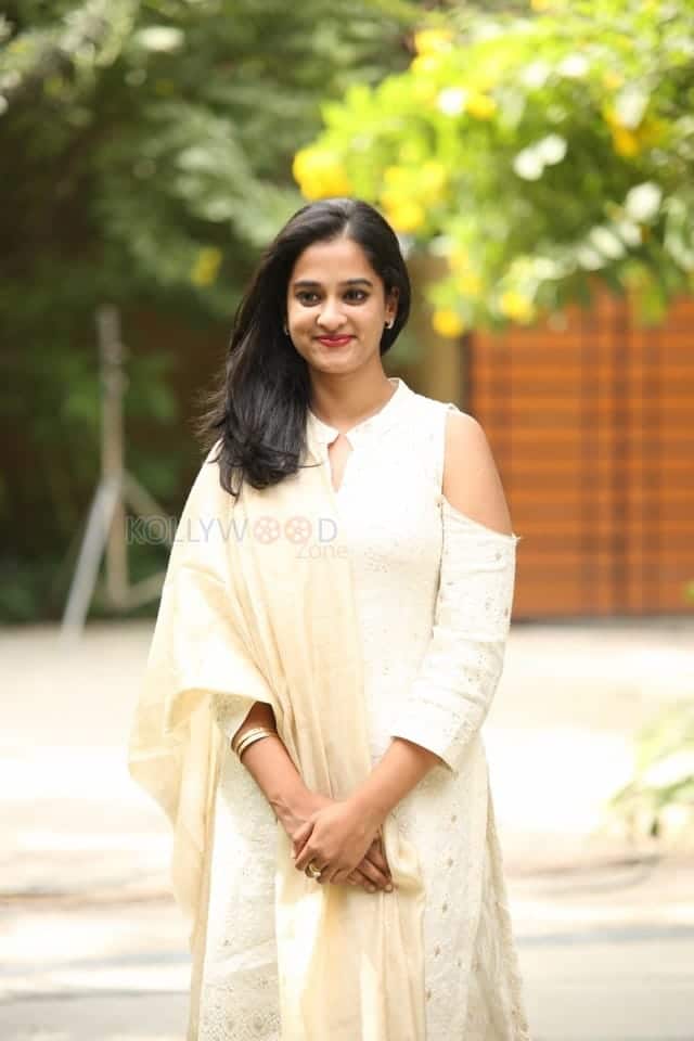 Nanditha Raj At Vishwamitra Teaser Launch Photos 06