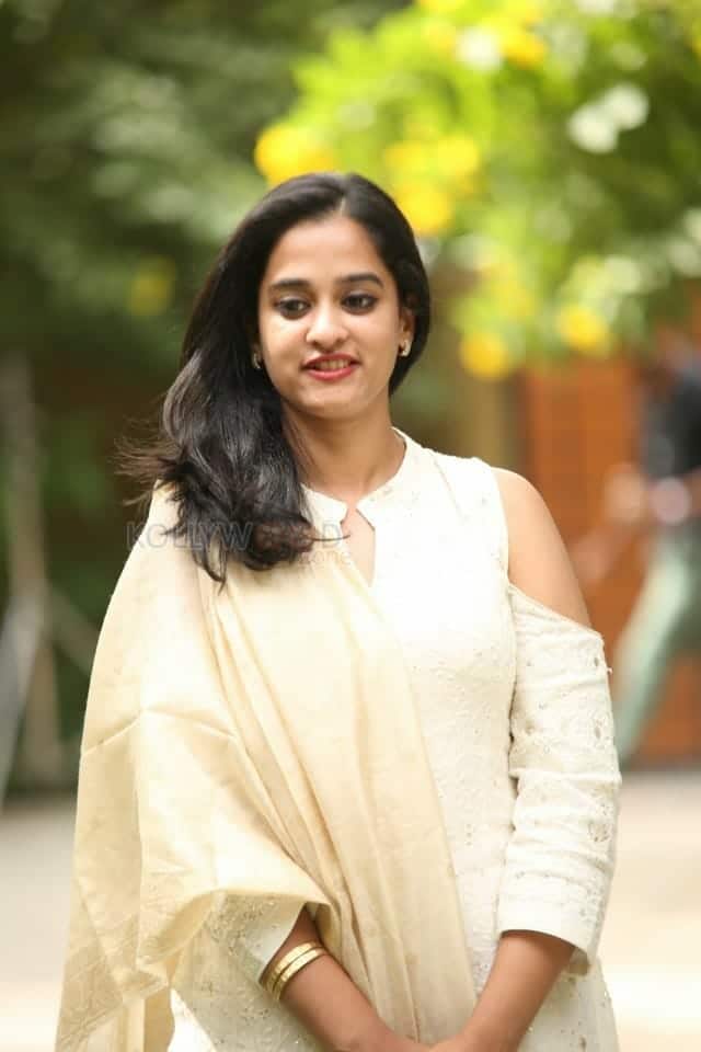 Nanditha Raj At Vishwamitra Teaser Launch Photos 07