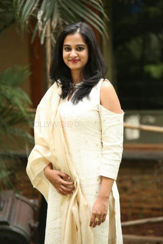 Nanditha Raj At Vishwamitra Teaser Launch Photos 20