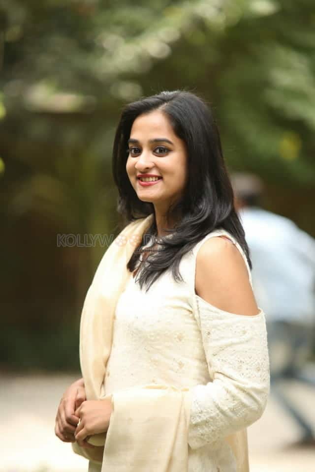 Nanditha Raj At Vishwamitra Teaser Launch Photos 25