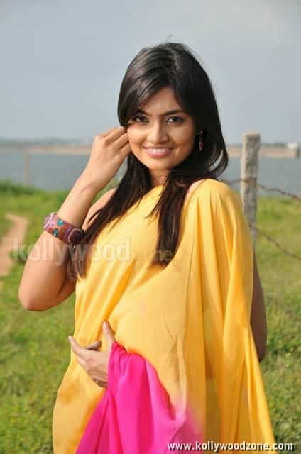 Nikitha Narayanan Its My Love Story Sexy Pictures 14