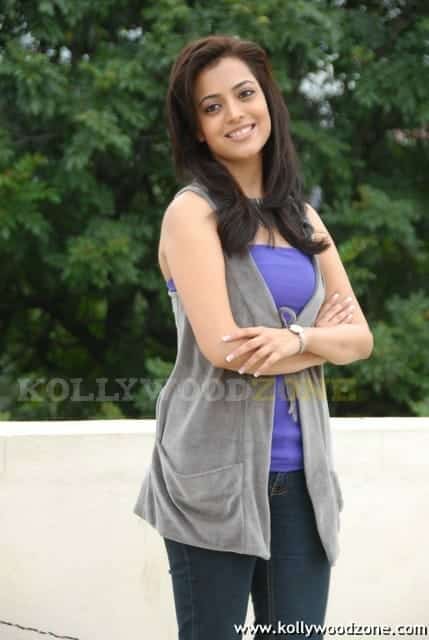 Nisha Agarwal Photo Shoot Pictures 01