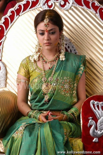 Sexy Actress Nisha Agarwal Photos 14