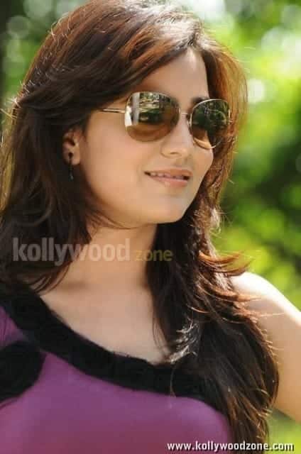 Sexy Actress Nisha Agarwal Pictures 05