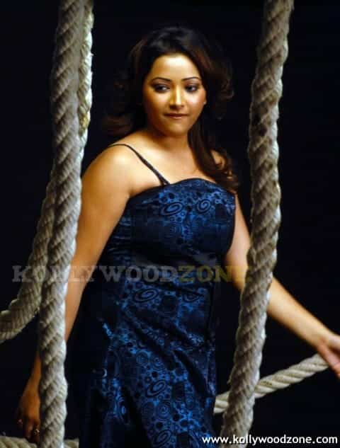 Swetha Basu Prasad Hot Stills 07