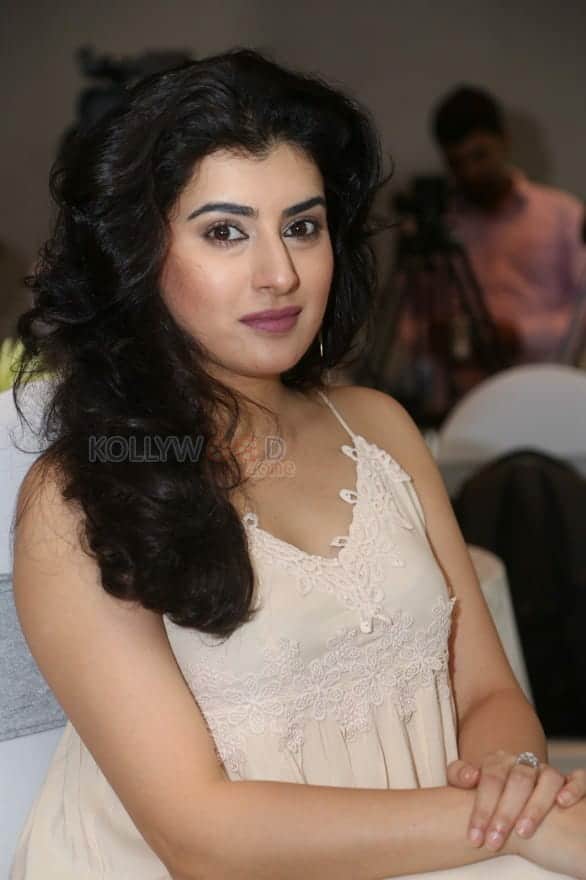 Telugu Actress Archana New Stills 01