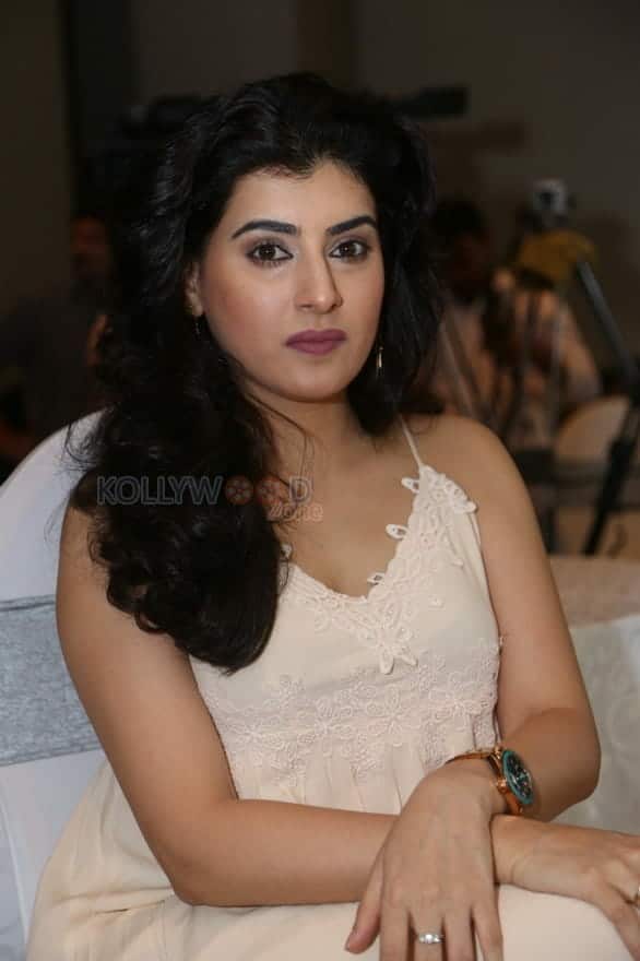 Telugu Actress Archana New Stills 03