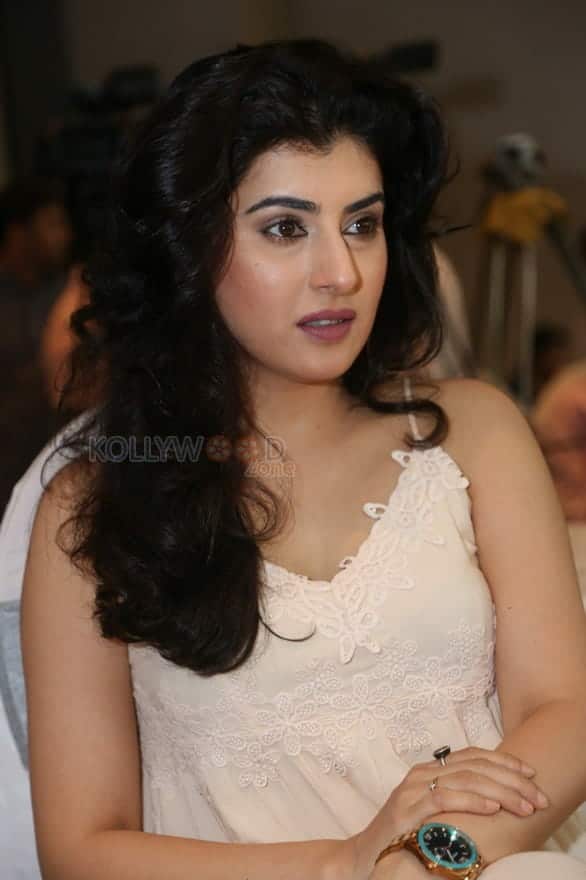 Telugu Actress Archana New Stills 04