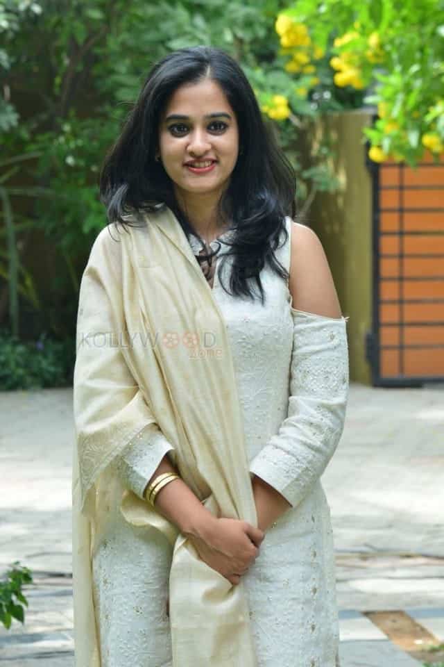 Telugu Actress Nanditha Raj Pictures 09