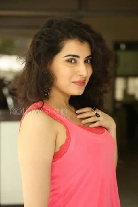 Telugu Cinema Actress Archana Photos 14