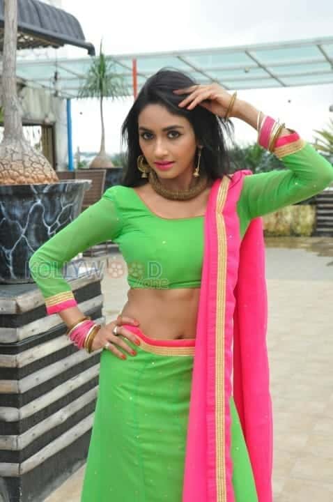 Telugu Item Dancer Pooja Sri New Photos 06