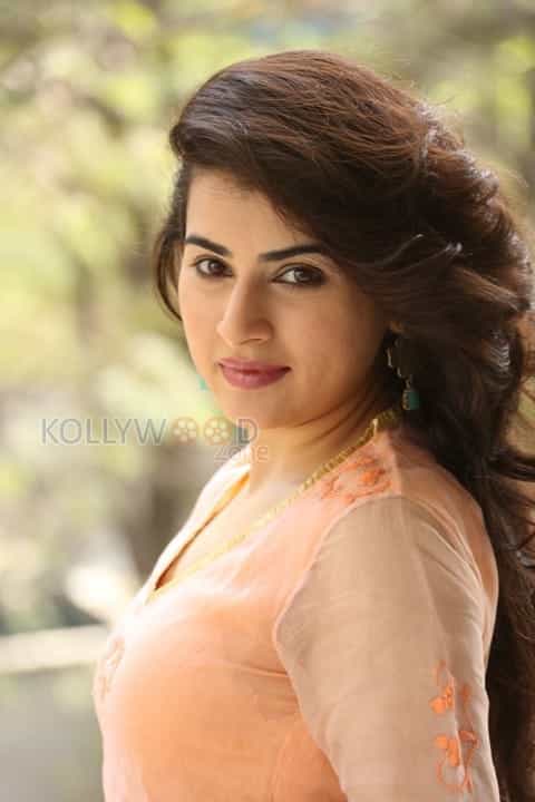 Tolly Actress Archana Photoshoot Pictures 04