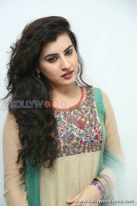 Tollywood Actress Archana Photos 11