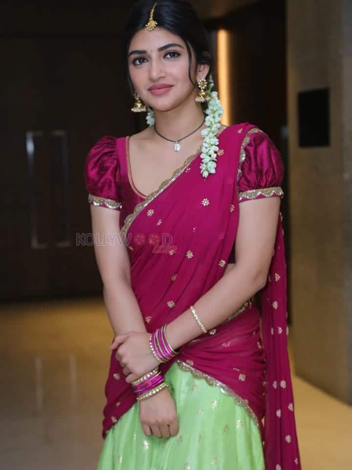 Actress Sreeleela at Bhagawanth Kesari Movie Press Meet Pictures 24