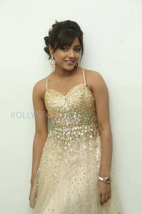 Actress Vithika Sheru Latest Photos 38