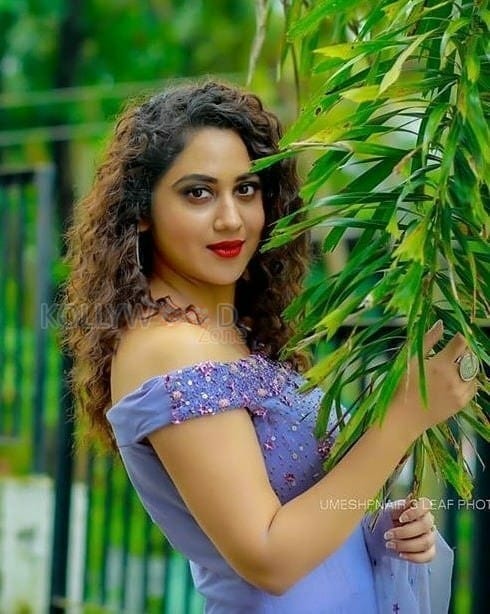 Malayalam Movie Actress Miya Pictures 05