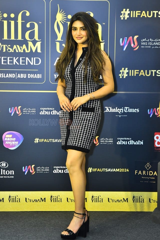 Sexy Sreeleela at IIFA Utsavam Press Meet Pictures 11