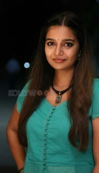 Actress Colors Swathi New Photos 30