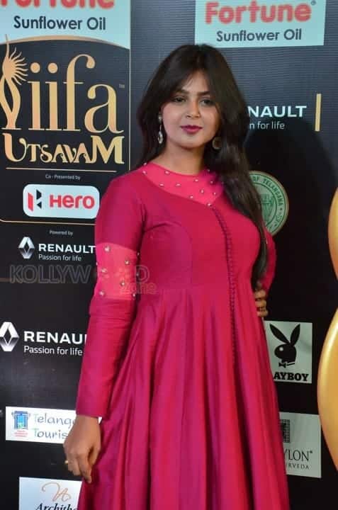 Actress Monal Gajjar At Iifa Utsavam 2017 Pictures 03