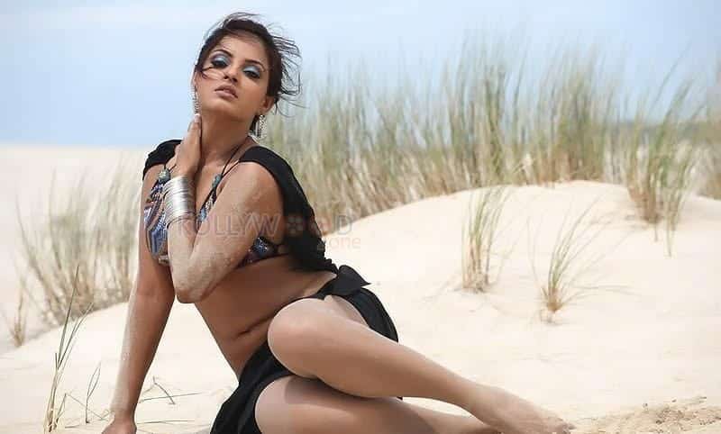 Actress Neetu Chandra Spicy Photos 02