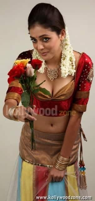 Actress Parvathi Melton Sexy Pictures 11