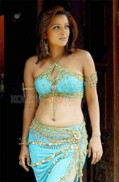 Actress Reema Sen Hot Pictures 07