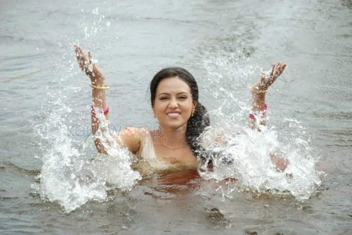 Actress Sana Khan Hot Wet Photos 03