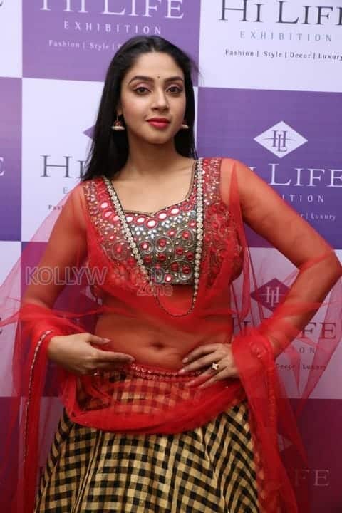 Angana Roy Launches Hi Life Exhibition Photos 09