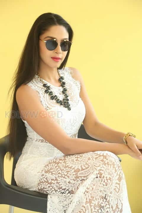 Beautiful Actress Angana Roy Photoshoot Stills 12