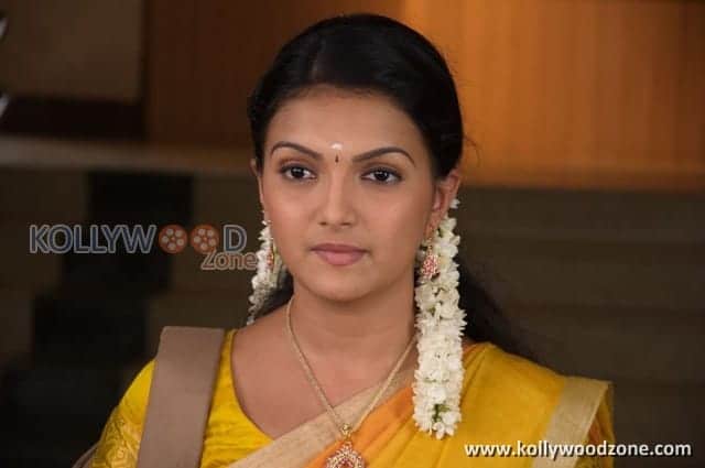 Cute Saranya Mohan Photos 06