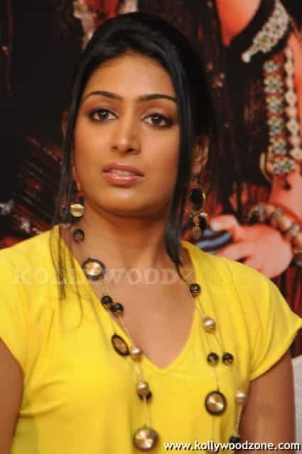 Hot Padmapriya Stills 03