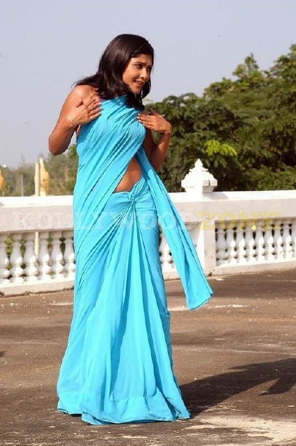 Kamalini Mukherjee Stills01