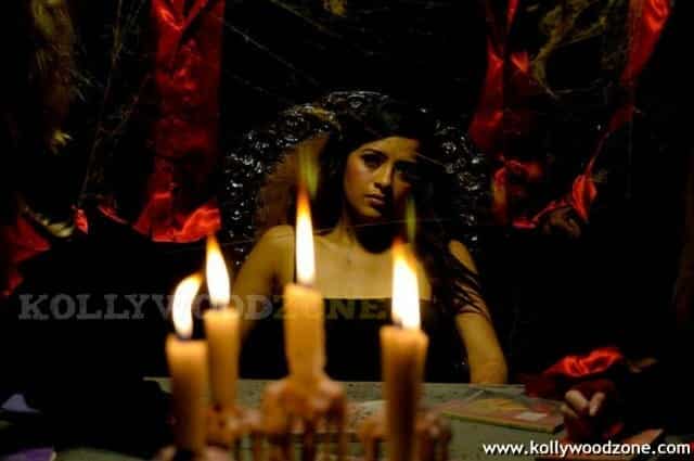 Reema Sen In Aayirathil Oruvan Pictures 01