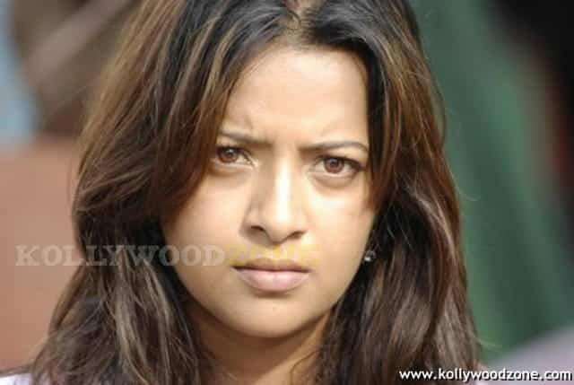 Reema Sen In Aayirathil Oruvan Pictures 10