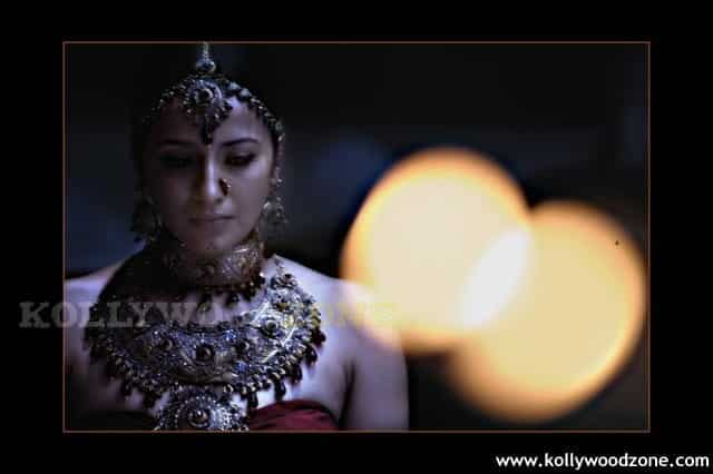 Reema Sen In Aayirathil Oruvan Stills 01