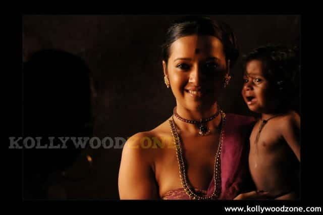 Reema Sen In Aayirathil Oruvan Stills 06