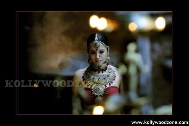 Reema Sen In Aayirathil Oruvan Stills 12