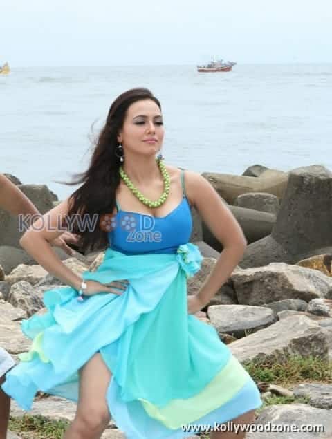 Sana Khan Hot Stills 07