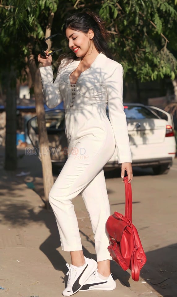 Sexy Komal Jha in a White Long Sleeve Corset Jumpsuit Pictures 11