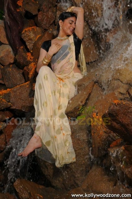 Sexy Shradda Arya In Koti Mooka Movie Stills 05