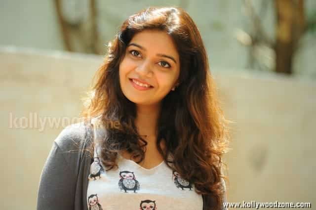 South Indian Actress Swathi Pictures 10