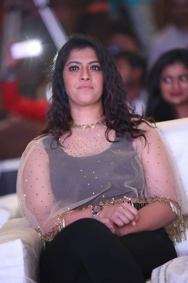 Varalakshmi Sarathkumar At Pandem Kodi 2 Audio Launch Photos 03