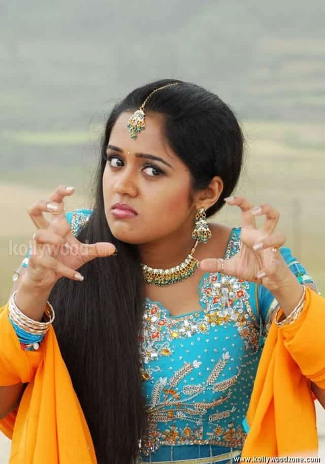 Ananya Stills 11