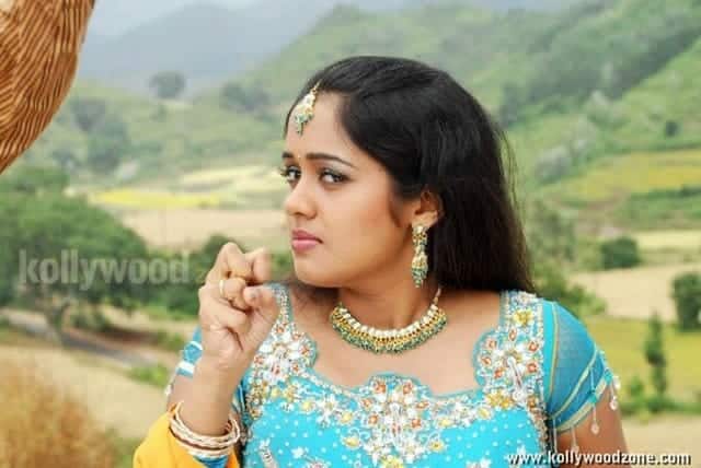 Ananya Stills 15