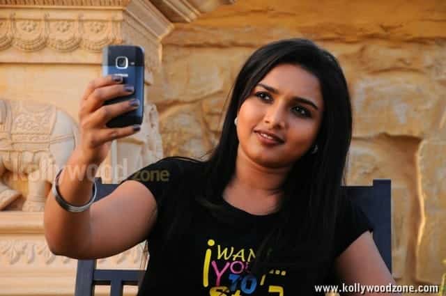 Actress Deepthi Photos 22