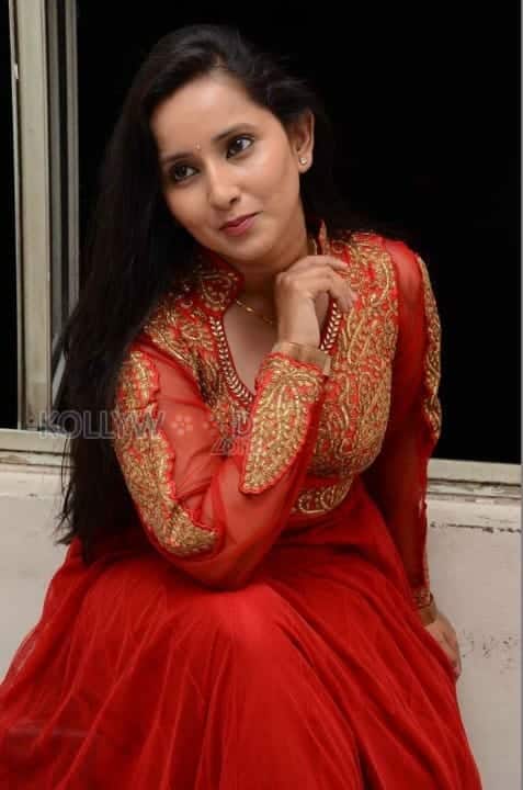 Actress Ishika Singh New Stills 06