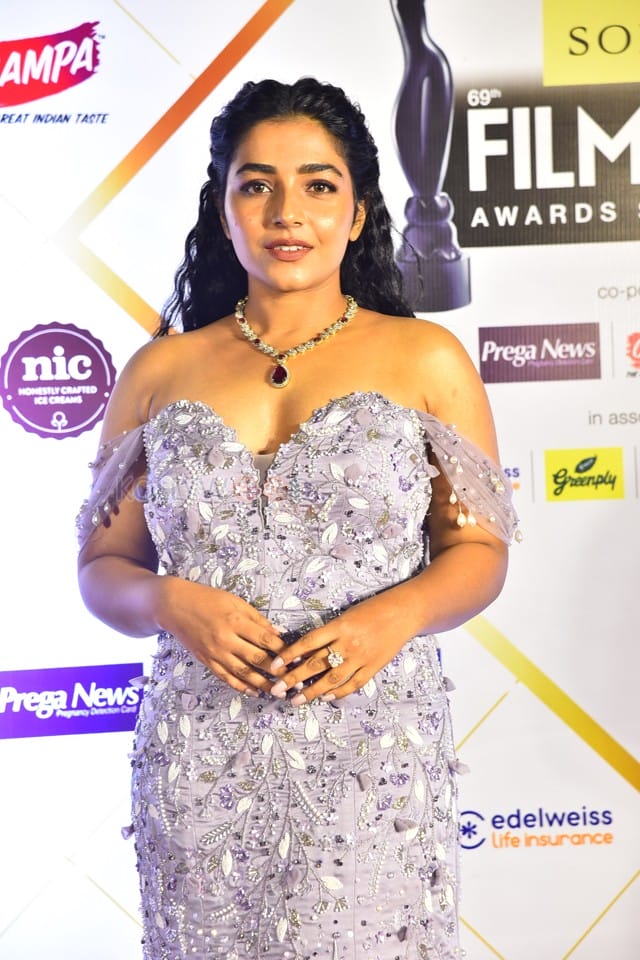 Actress Rajisha Vijayan at 69th SOBHA Filmfare Awards South 2024 Photos 07